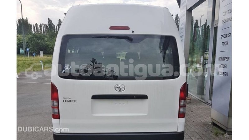 Big with watermark toyota hiace antigua import dubai 2842