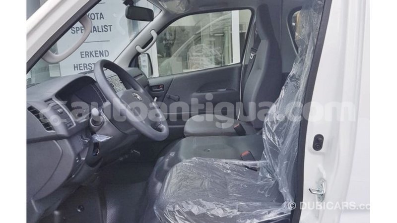 Big with watermark toyota hiace antigua import dubai 2842
