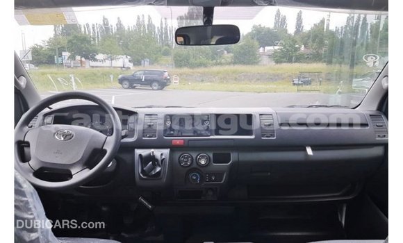 Buy Import Toyota Hiace White Car in Import - Dubai in Antigua Buy Import Toyota Hiace White Car in Import - Dubai in Antigua