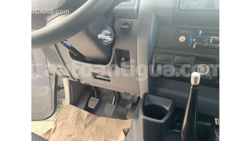 Big with watermark toyota land cruiser antigua import dubai 2843