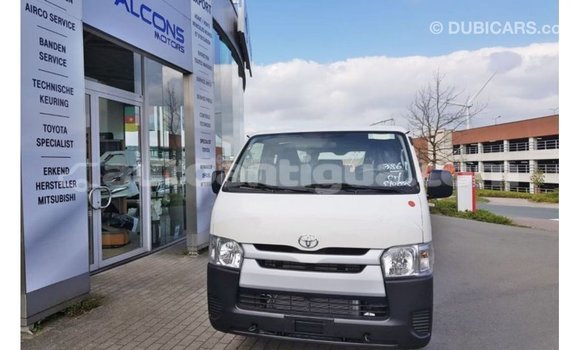 Buy Import Toyota Hiace White Car in Import - Dubai in Antigua Buy Import Toyota Hiace White Car in Import - Dubai in Antigua