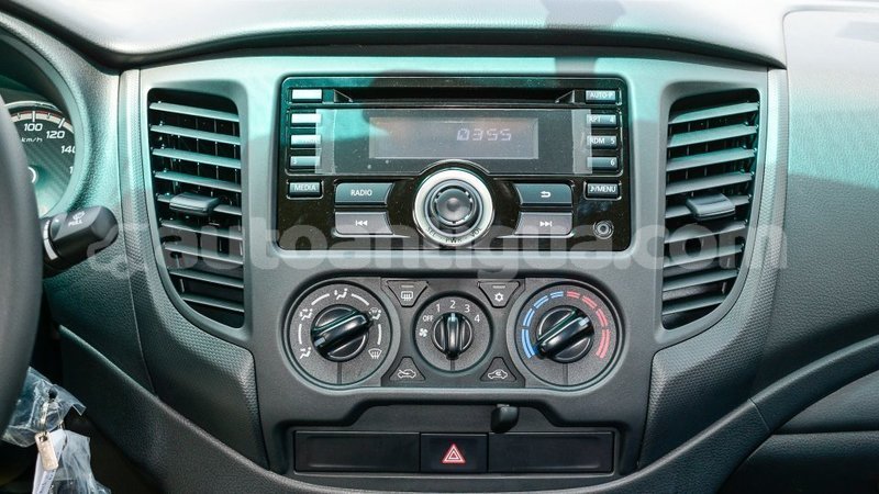 Big with watermark mitsubishi l200 antigua import dubai 2848