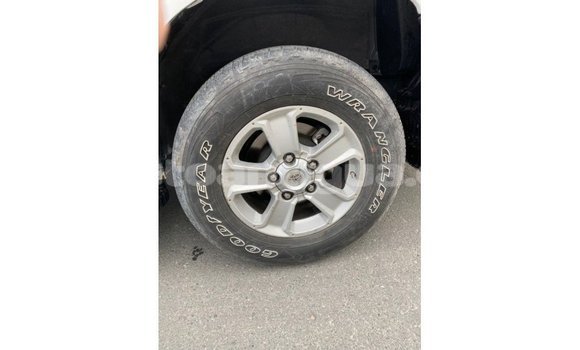 Buy Import Toyota Sequoia White Car in Import - Dubai in Antigua Buy Import Toyota Sequoia White Car in Import - Dubai in Antigua