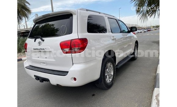 Buy Import Toyota Sequoia White Car in Import - Dubai in Antigua Buy Import Toyota Sequoia White Car in Import - Dubai in Antigua