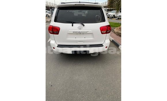 Buy Import Toyota Sequoia White Car in Import - Dubai in Antigua Buy Import Toyota Sequoia White Car in Import - Dubai in Antigua
