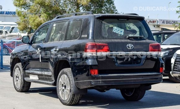 Buy Import Toyota Land Cruiser Black Car in Import - Dubai in Antigua Buy Import Toyota Land Cruiser Black Car in Import - Dubai in Antigua