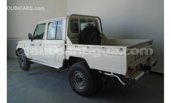 Buy Import Toyota Land Cruiser White Car in Import - Dubai in Antigua Buy Import Toyota Land Cruiser White Car in Import - Dubai in Antigua