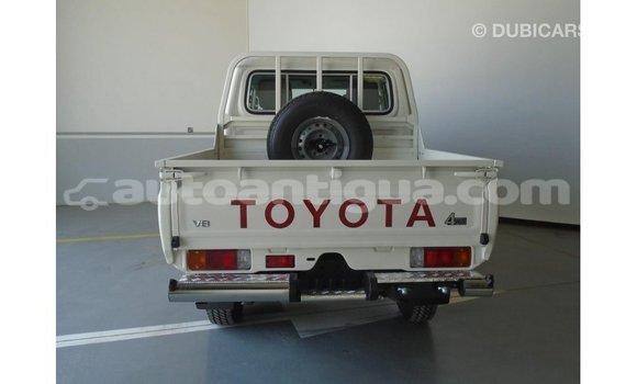 Buy Import Toyota Land Cruiser White Car in Import - Dubai in Antigua Buy Import Toyota Land Cruiser White Car in Import - Dubai in Antigua