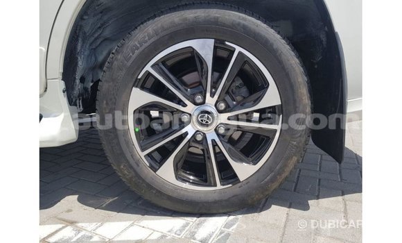 Buy Import Toyota Land Cruiser White Car in Import - Dubai in Antigua Buy Import Toyota Land Cruiser White Car in Import - Dubai in Antigua
