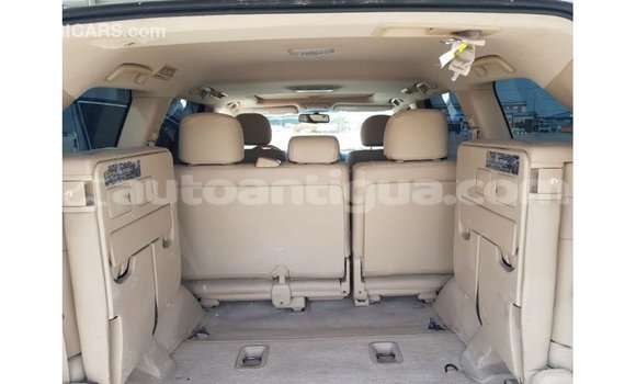 Buy Import Toyota Land Cruiser White Car in Import - Dubai in Antigua Buy Import Toyota Land Cruiser White Car in Import - Dubai in Antigua