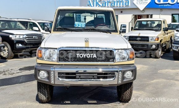 Buy Import Toyota Land Cruiser Beige Car in Import - Dubai in Antigua Buy Import Toyota Land Cruiser Beige Car in Import - Dubai in Antigua