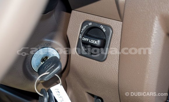 Buy Import Toyota Land Cruiser Beige Car in Import - Dubai in Antigua Buy Import Toyota Land Cruiser Beige Car in Import - Dubai in Antigua