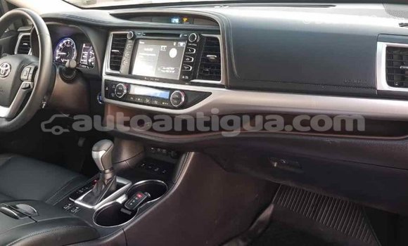 Buy Import Toyota Highlander Other Car in Import - Dubai in Antigua Buy Import Toyota Highlander Other Car in Import - Dubai in Antigua
