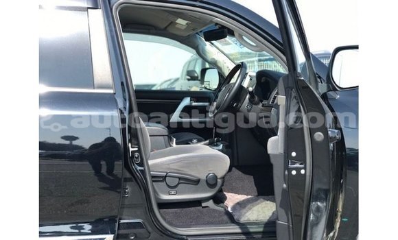 Buy Import Toyota Land Cruiser Black Car in Import - Dubai in Antigua Buy Import Toyota Land Cruiser Black Car in Import - Dubai in Antigua