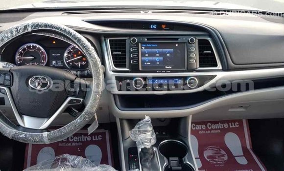 Buy Import Toyota Highlander Other Car in Import - Dubai in Antigua Buy Import Toyota Highlander Other Car in Import - Dubai in Antigua