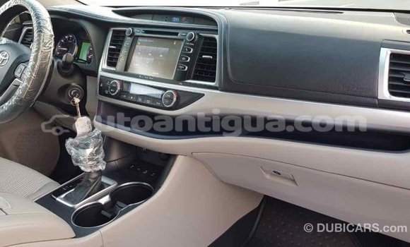 Buy Import Toyota Highlander Other Car in Import - Dubai in Antigua Buy Import Toyota Highlander Other Car in Import - Dubai in Antigua
