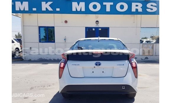 Buy Import Toyota Prius White Car in Import - Dubai in Antigua Buy Import Toyota Prius White Car in Import - Dubai in Antigua