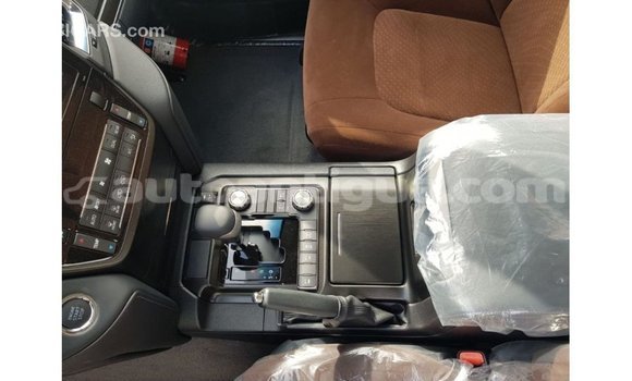 Buy Import Toyota Land Cruiser Black Car in Import - Dubai in Antigua Buy Import Toyota Land Cruiser Black Car in Import - Dubai in Antigua