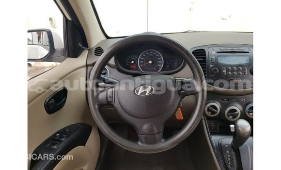 Buy Import Hyundai i10 White Car in Import - Dubai in Antigua Buy Import Hyundai i10 White Car in Import - Dubai in Antigua