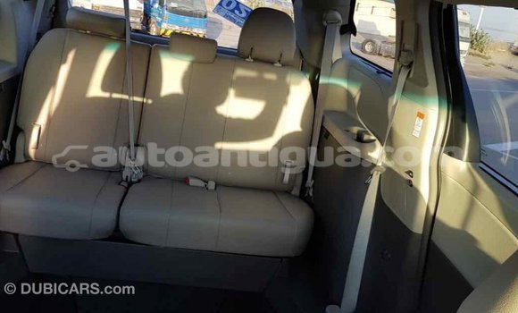 Buy Import Toyota Sienna White Car in Import - Dubai in Antigua Buy Import Toyota Sienna White Car in Import - Dubai in Antigua