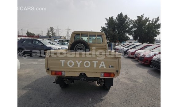 Buy Import Toyota Land Cruiser Beige Car in Import - Dubai in Antigua Buy Import Toyota Land Cruiser Beige Car in Import - Dubai in Antigua
