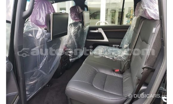 Buy Import Toyota Land Cruiser Black Car in Import - Dubai in Antigua Buy Import Toyota Land Cruiser Black Car in Import - Dubai in Antigua