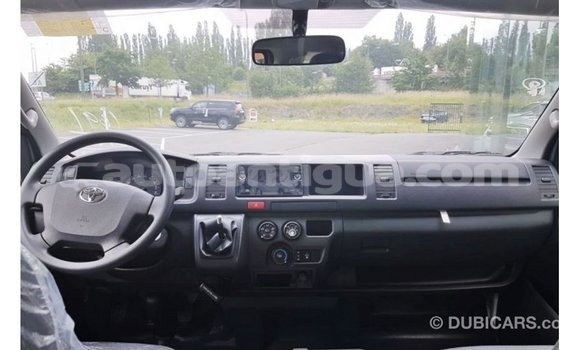 Buy Import Toyota Hiace White Car in Import - Dubai in Antigua Buy Import Toyota Hiace White Car in Import - Dubai in Antigua