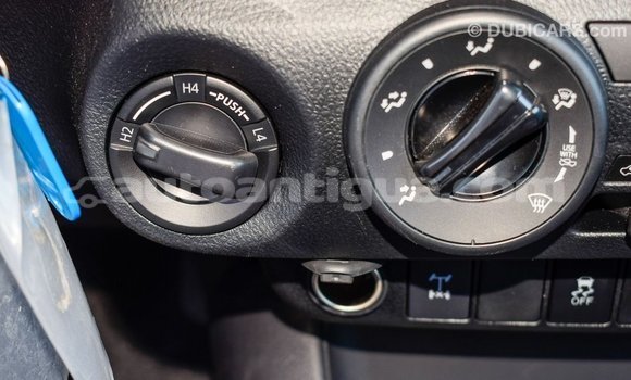 Buy Import Toyota Hilux White Car in Import - Dubai in Antigua Buy Import Toyota Hilux White Car in Import - Dubai in Antigua
