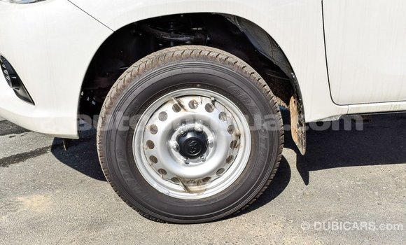 Buy Import Toyota Hilux White Car in Import - Dubai in Antigua Buy Import Toyota Hilux White Car in Import - Dubai in Antigua