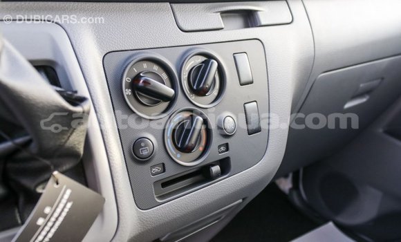 Buy Import Nissan Urvan White Car in Import - Dubai in Antigua Buy Import Nissan Urvan White Car in Import - Dubai in Antigua