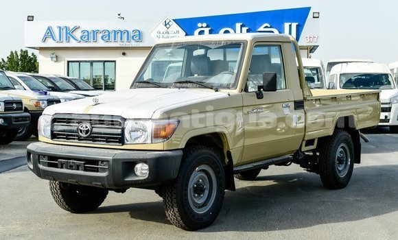 Buy Import Toyota Land Cruiser Beige Car in Import - Dubai in Antigua Buy Import Toyota Land Cruiser Beige Car in Import - Dubai in Antigua