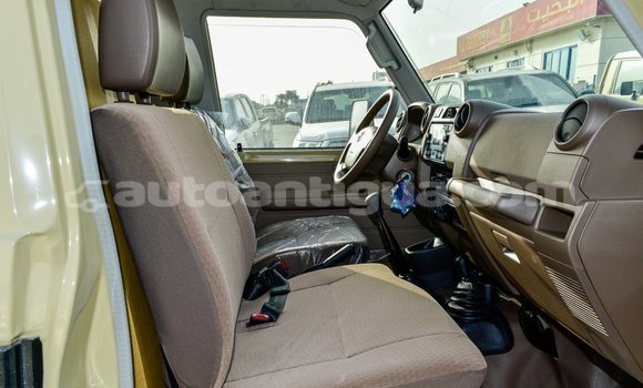 Buy Import Toyota Land Cruiser Beige Car in Import - Dubai in Antigua Buy Import Toyota Land Cruiser Beige Car in Import - Dubai in Antigua