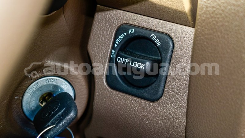 Big with watermark toyota land cruiser antigua import dubai 2928