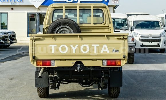 Buy Import Toyota Land Cruiser Beige Car in Import - Dubai in Antigua Buy Import Toyota Land Cruiser Beige Car in Import - Dubai in Antigua