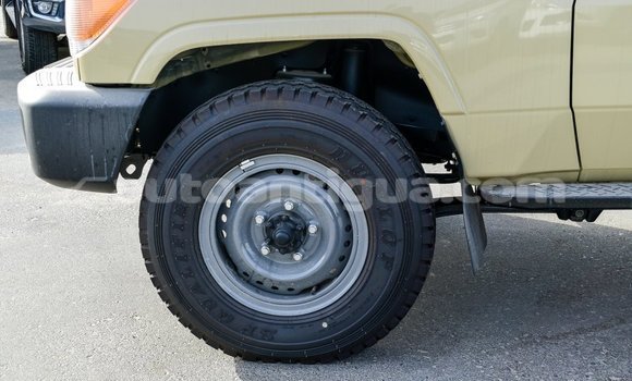 Buy Import Toyota Land Cruiser Beige Car in Import - Dubai in Antigua Buy Import Toyota Land Cruiser Beige Car in Import - Dubai in Antigua