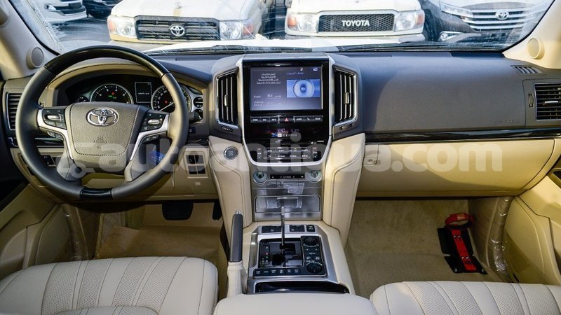 Big with watermark toyota land cruiser antigua import dubai 2929