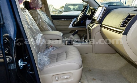 Buy Import Toyota Land Cruiser Black Car in Import - Dubai in Antigua Buy Import Toyota Land Cruiser Black Car in Import - Dubai in Antigua