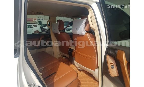 Buy Import Toyota Land Cruiser White Car in Import - Dubai in Antigua Buy Import Toyota Land Cruiser White Car in Import - Dubai in Antigua