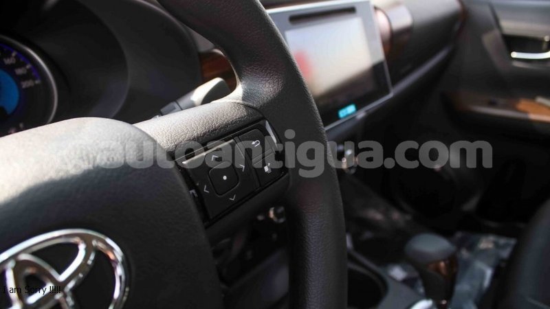 Big with watermark toyota hilux antigua import dubai 2936