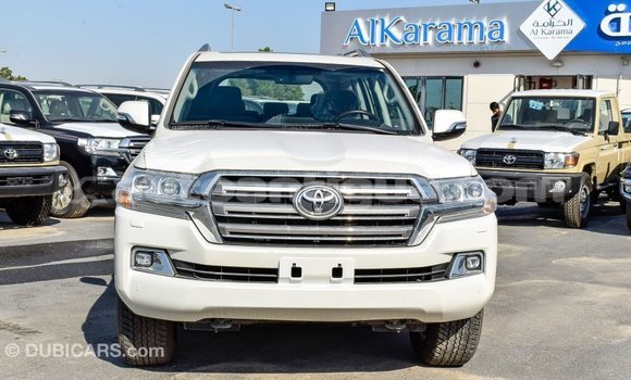 Buy Import Toyota Land Cruiser White Car in Import - Dubai in Antigua Buy Import Toyota Land Cruiser White Car in Import - Dubai in Antigua