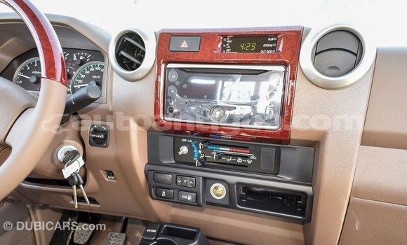 Buy Import Toyota Land Cruiser Beige Car in Import - Dubai in Antigua Buy Import Toyota Land Cruiser Beige Car in Import - Dubai in Antigua