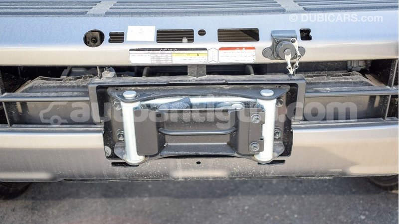 Big with watermark toyota land cruiser antigua import dubai 2938