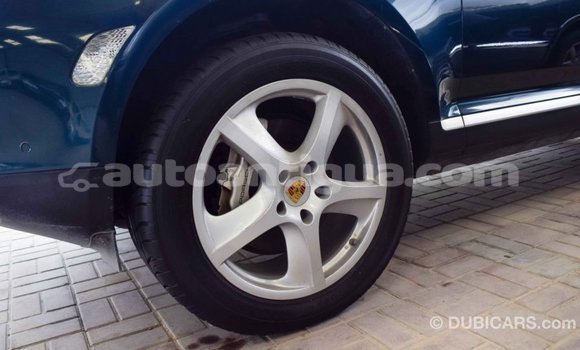 Buy Import Porsche Cayenne Green Car in Import - Dubai in Antigua