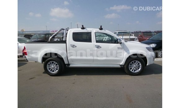Buy Import Toyota Hilux White Car in Import - Dubai in Antigua Buy Import Toyota Hilux White Car in Import - Dubai in Antigua