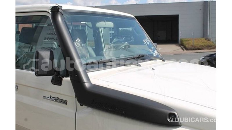 Big with watermark toyota land cruiser antigua import dubai 2949