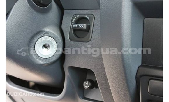 Buy Import Toyota Land Cruiser White Car in Import - Dubai in Antigua Buy Import Toyota Land Cruiser White Car in Import - Dubai in Antigua