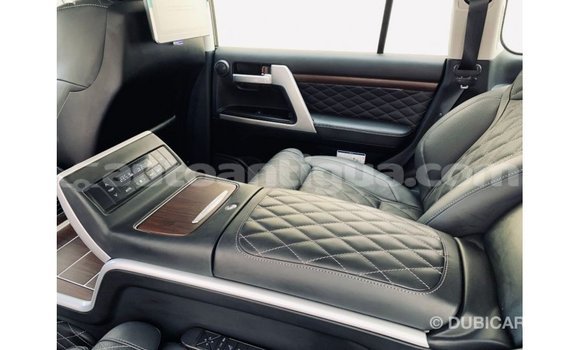 Buy Import Toyota Land Cruiser Black Car in Import - Dubai in Antigua Buy Import Toyota Land Cruiser Black Car in Import - Dubai in Antigua