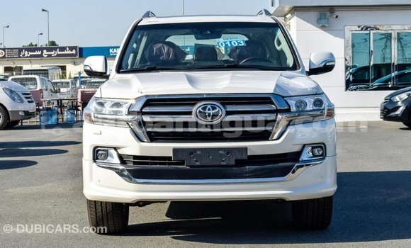 Buy Import Toyota Land Cruiser White Car in Import - Dubai in Antigua Buy Import Toyota Land Cruiser White Car in Import - Dubai in Antigua
