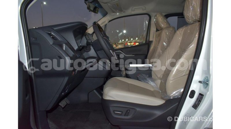 Big with watermark toyota granvia antigua import dubai 2991
