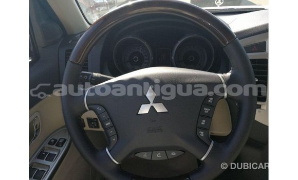 Buy Import Mitsubishi Pajero White Car in Import - Dubai in Antigua Buy Import Mitsubishi Pajero White Car in Import - Dubai in Antigua
